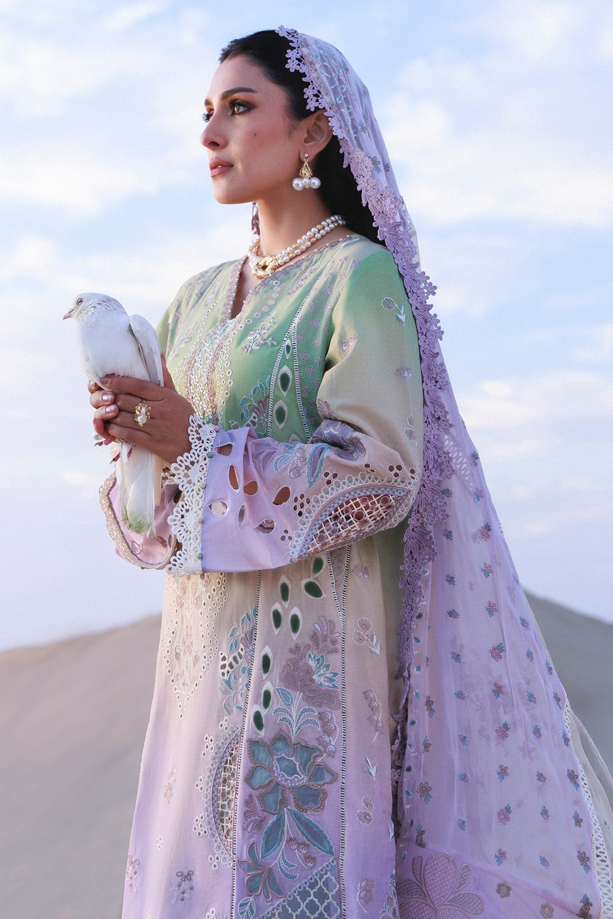 Nureh | Aman Luxe | Emelfie NE-228 - House Of Hania