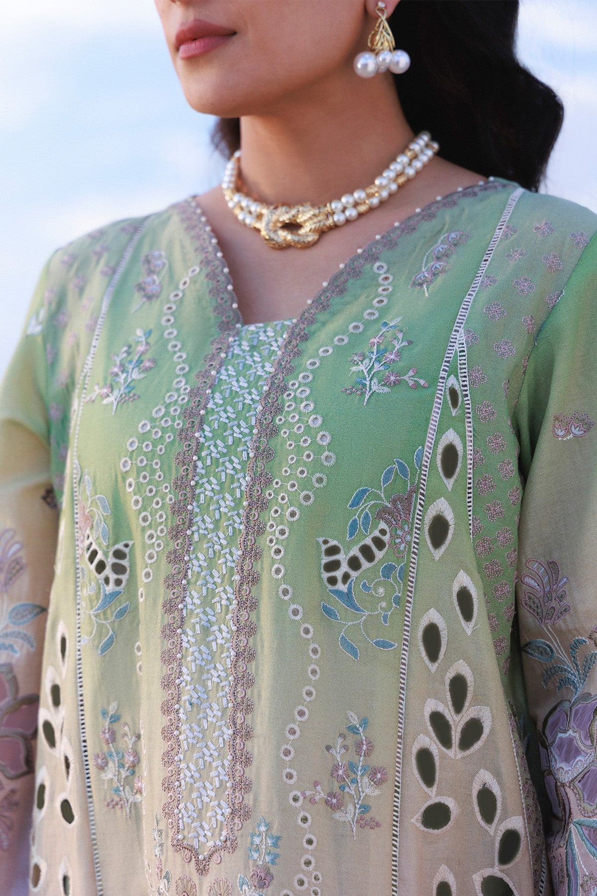 Nureh | Aman Luxe | Emelfie NE-228 - House Of Hania