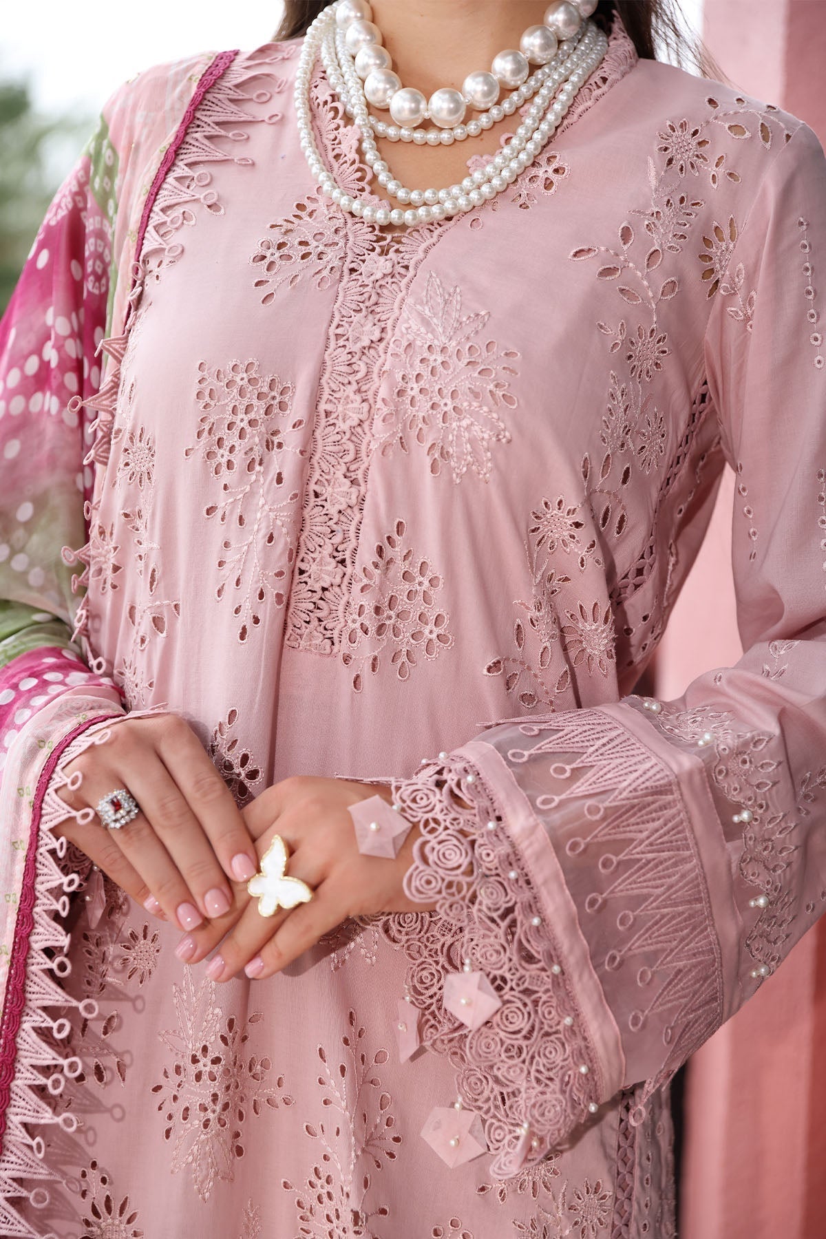 Nureh | Bazaar Lawn 25 | NE-106 - House Of Hania