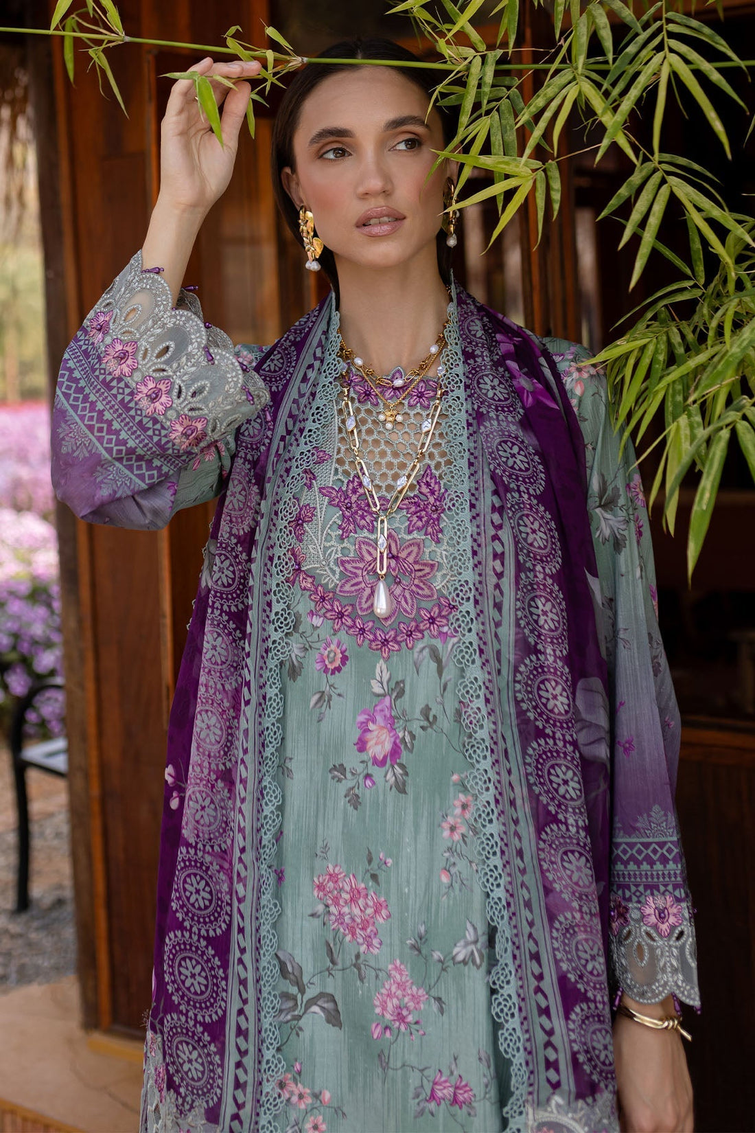 Nureh | Bloom 25 | BL-02 - House Of Hania