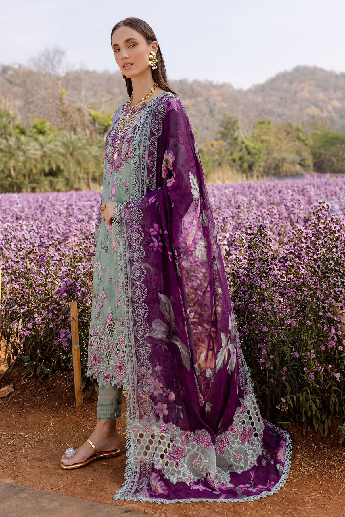 Nureh | Bloom 25 | BL-02 - House Of Hania
