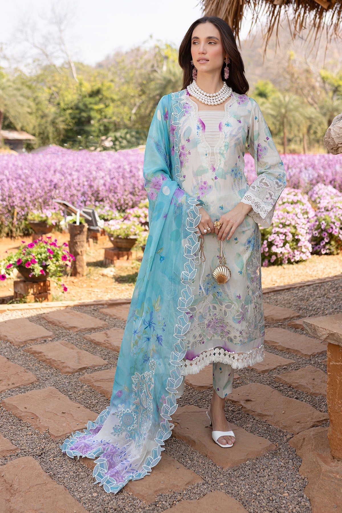 Nureh | Bloom 25 | BL-05 - House Of Hania