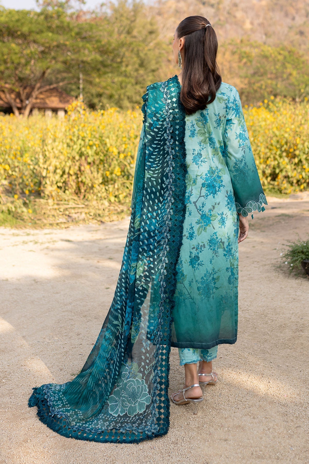 Nureh | Bloom 25 | BL-06 - House Of Hania
