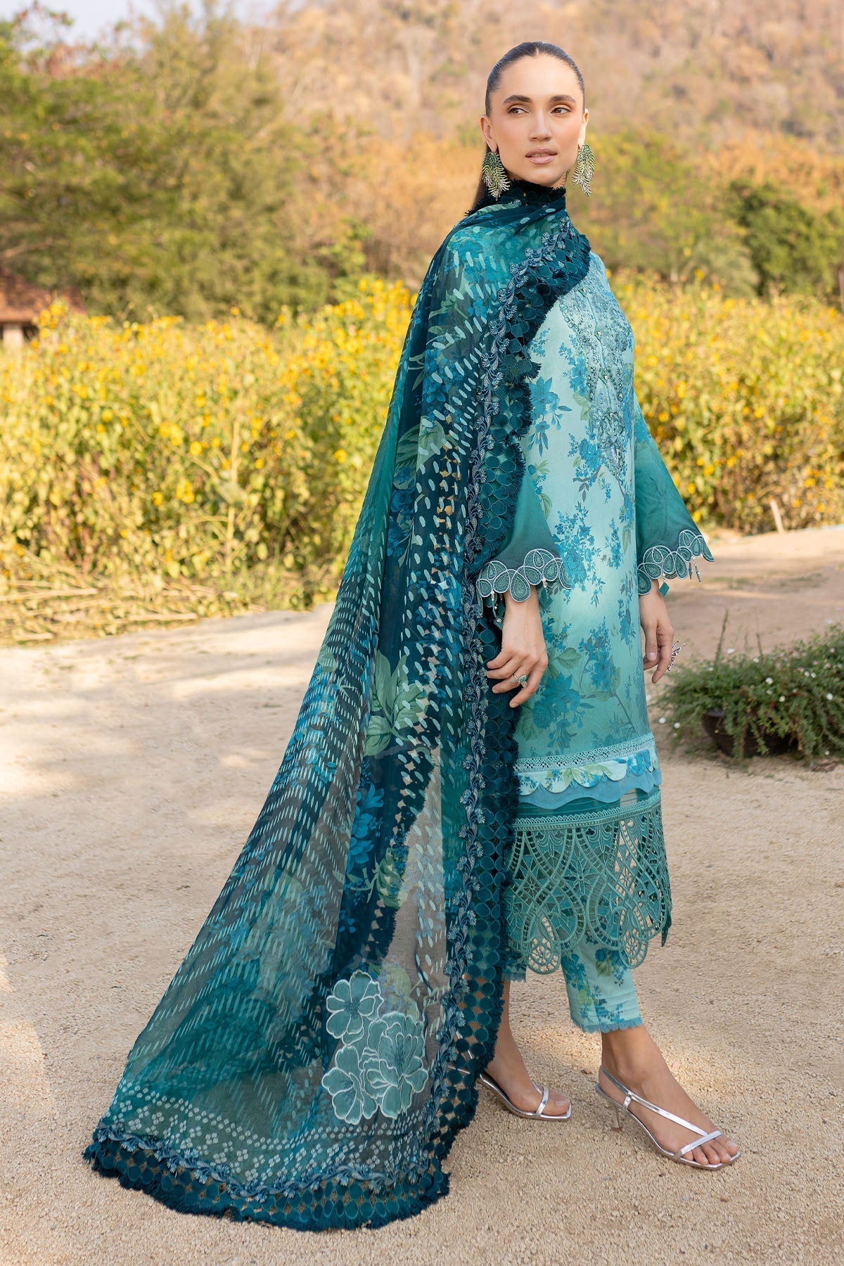 Nureh | Bloom 25 | BL-06 - House Of Hania