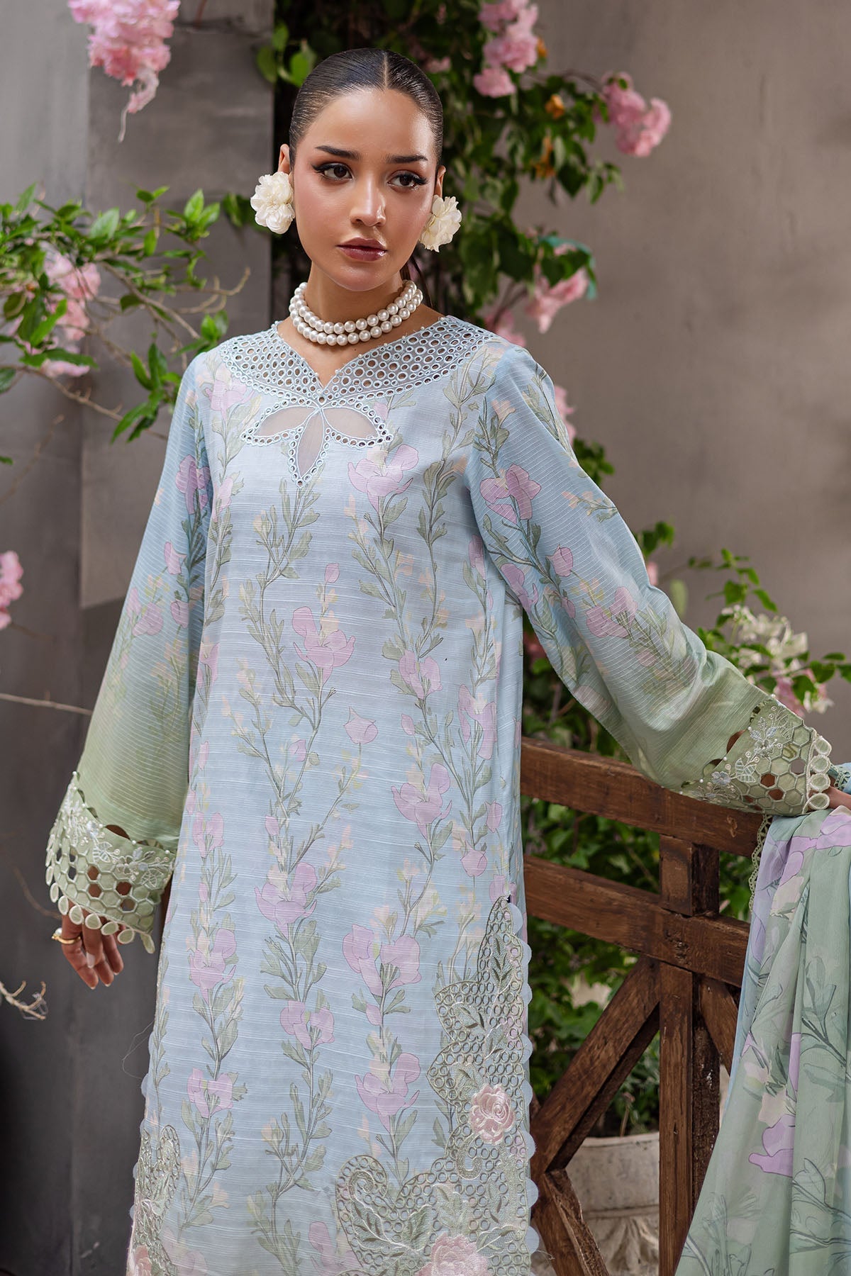 Nureh | Bloom 26 | BL-07 - House Of Hania