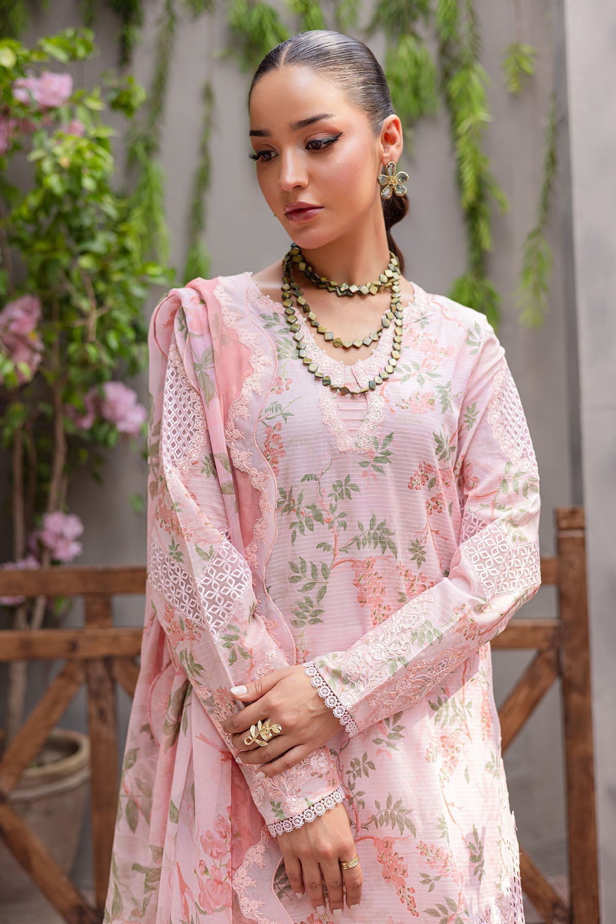 Nureh | Bloom 26 | BL-08 - House Of Hania
