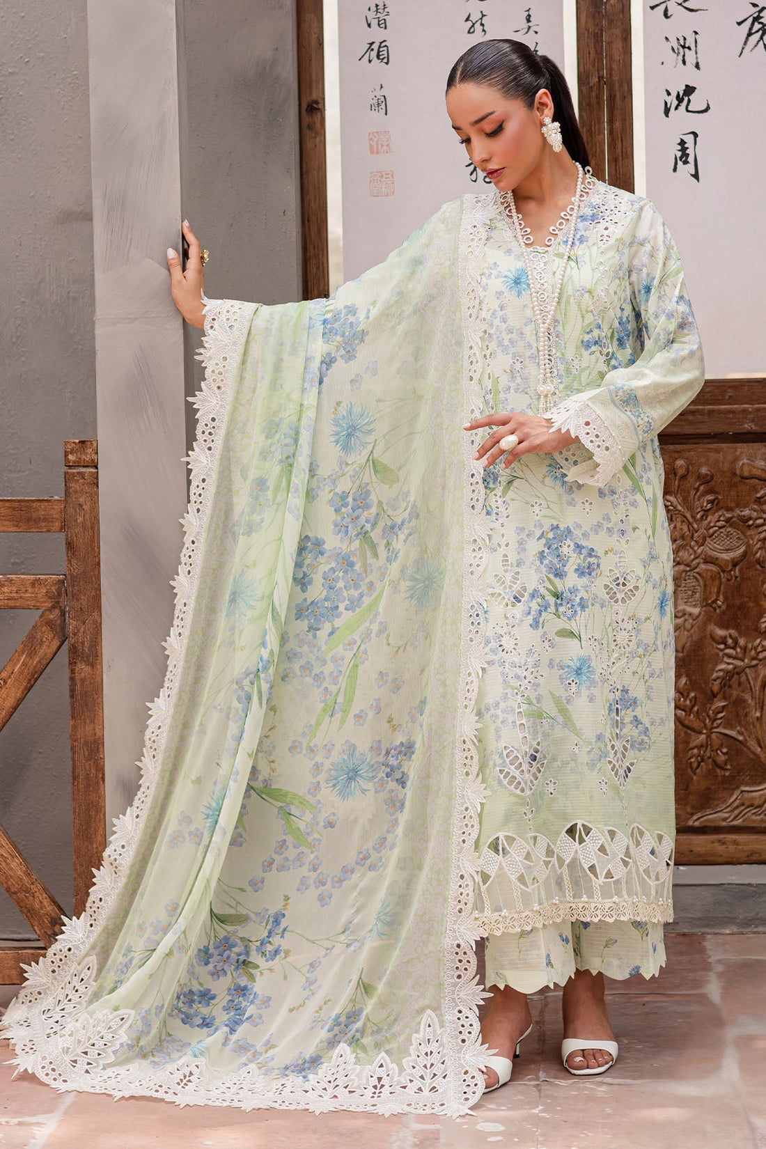 Nureh | Bloom 26 | BL-12 - House Of Hania