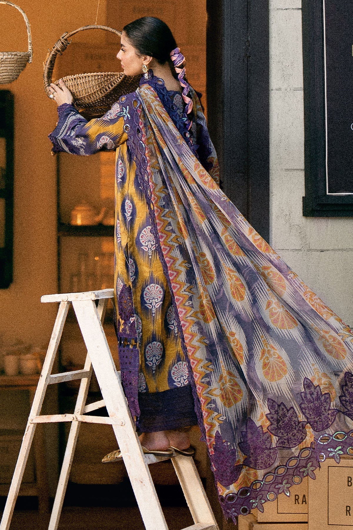 Nureh | Glam Girl Lawn | GL-22 - House Of Hania
