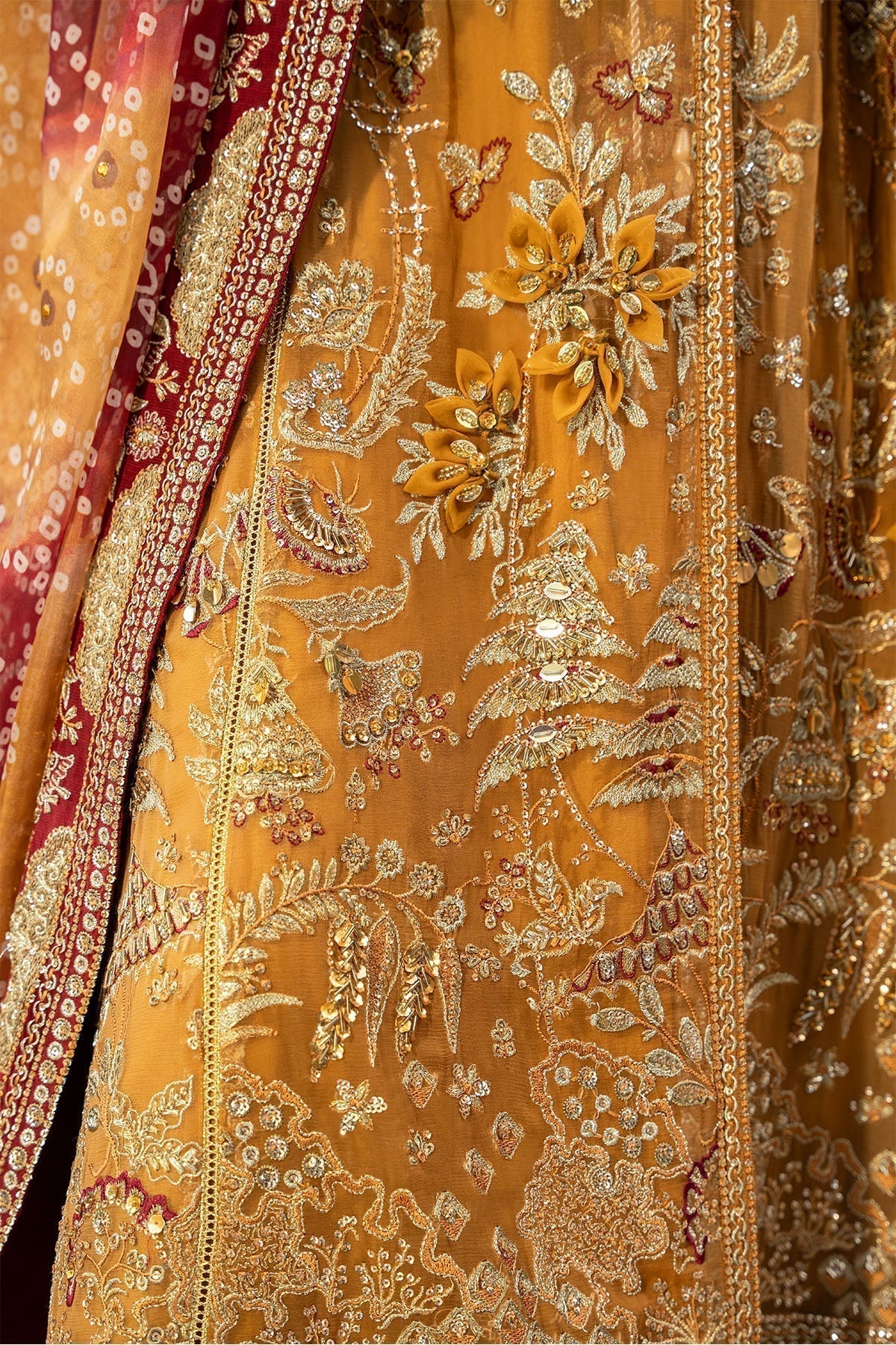 Nureh | Jhoomro Wedding Formals | NL-52 - ZAWIYA - House Of Hania