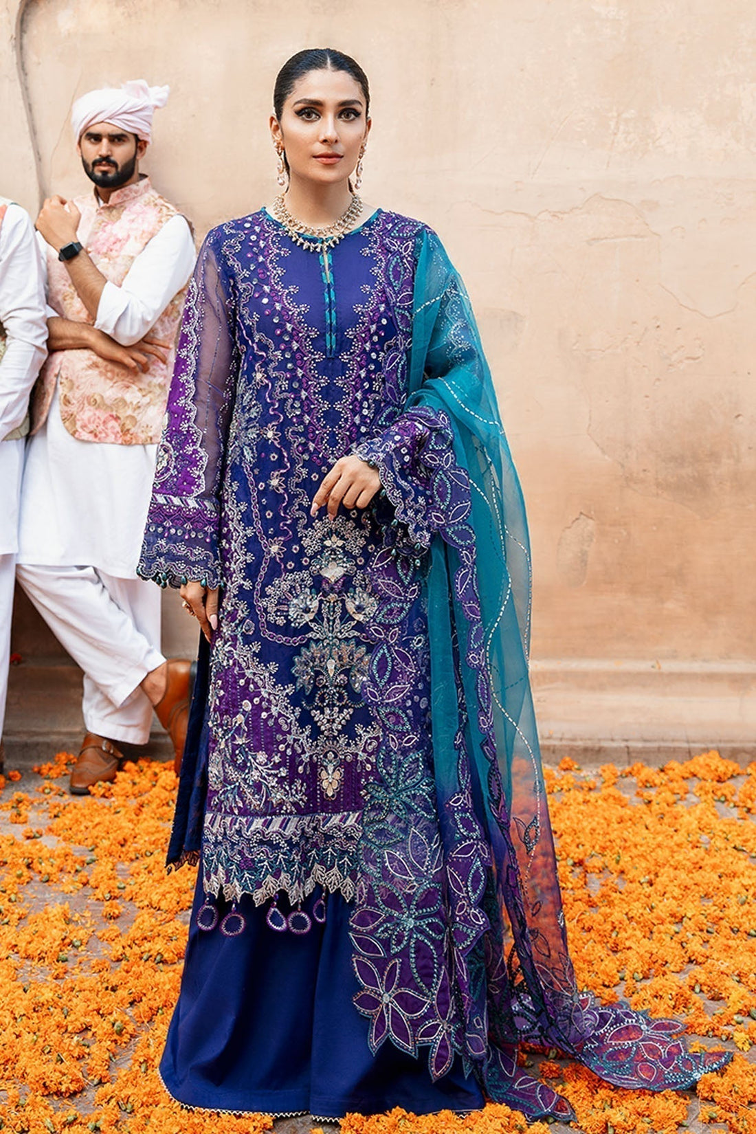 Nureh | Jhoomro Wedding Formals | Neelum - House Of Hania