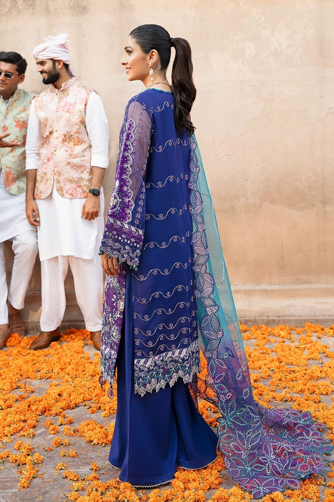 Nureh | Jhoomro Wedding Formals | Neelum - House Of Hania