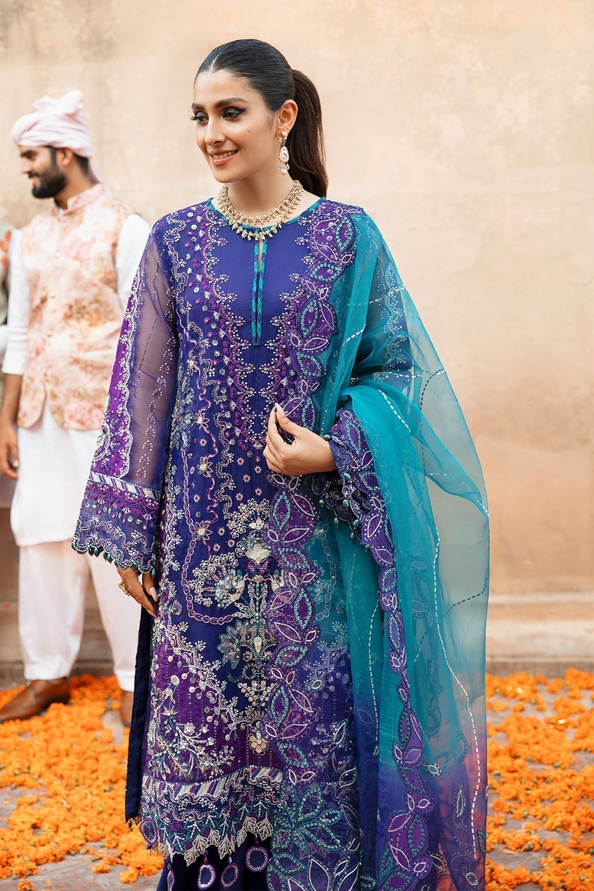 Nureh | Jhoomro Wedding Formals | Neelum - House Of Hania
