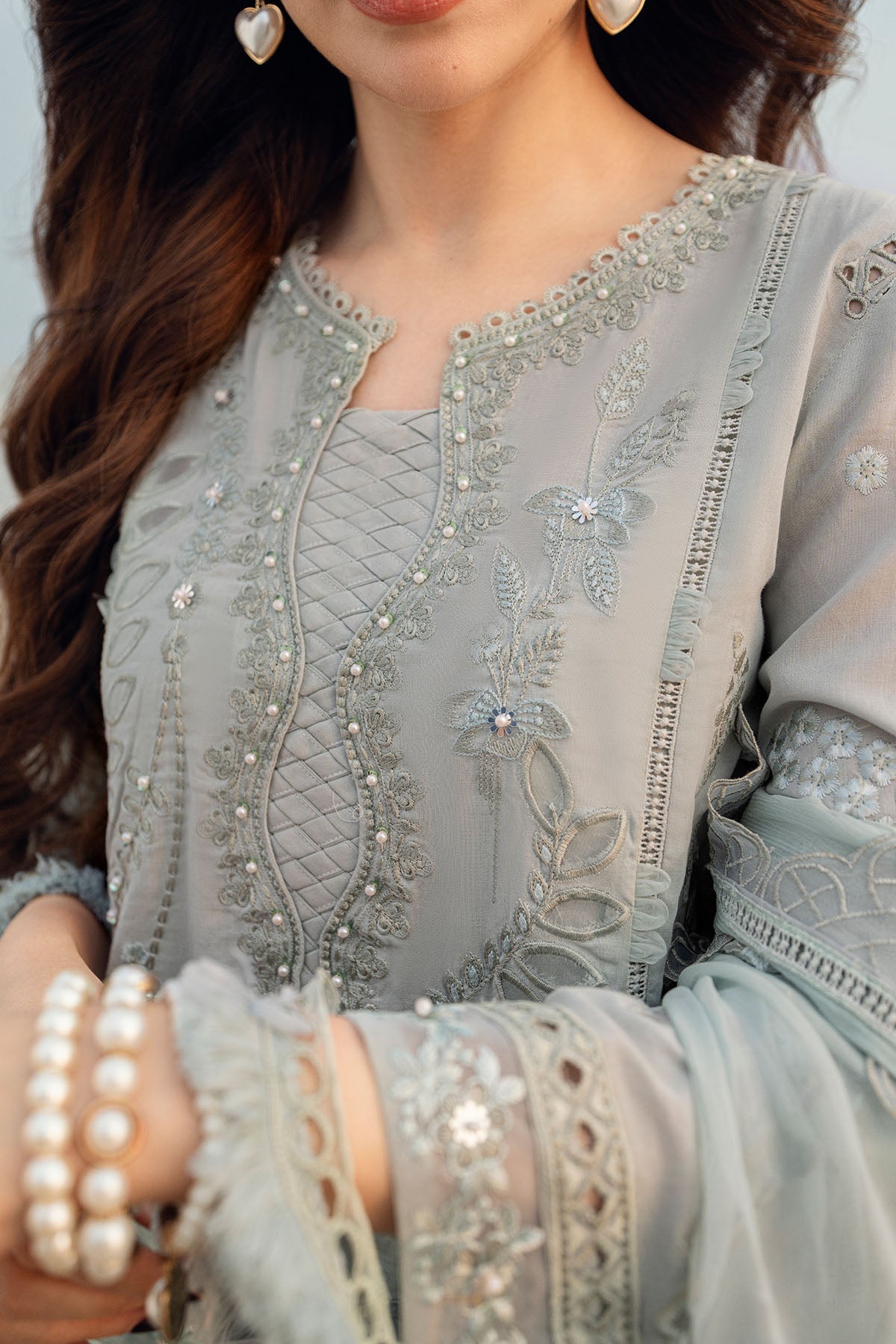 Nureh | Khuwab Luxury Lawn | NE-145 - House Of Hania