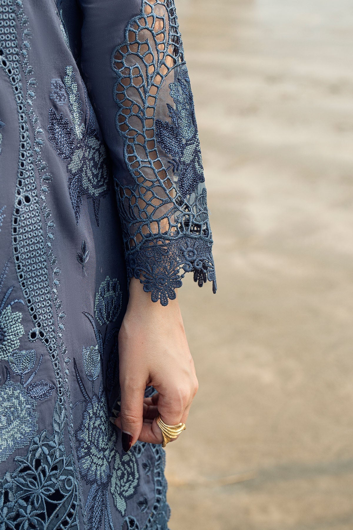 Nureh | Khuwab Luxury Lawn | NE-146 - House Of Hania