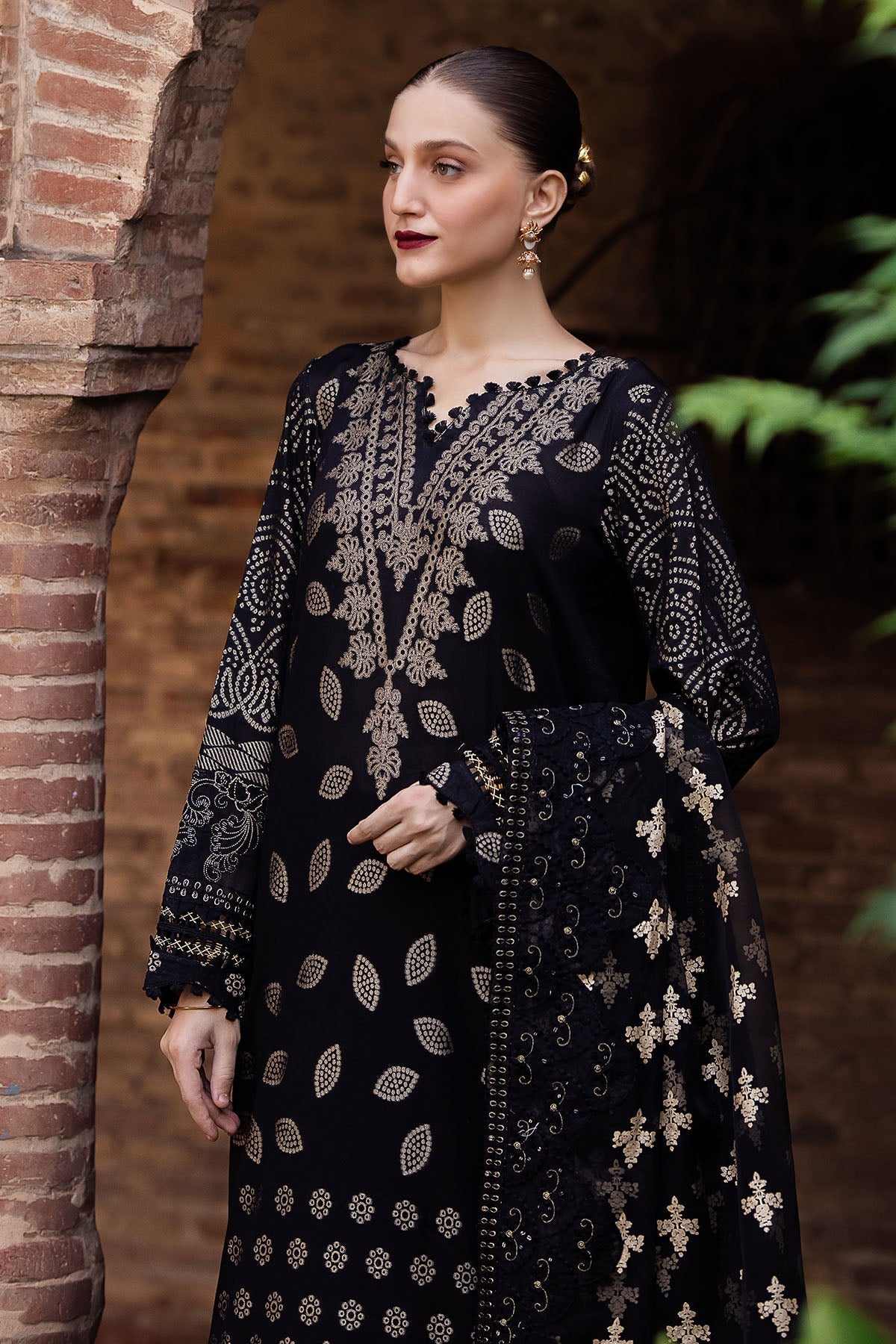 Nureh | Maya Jacquard | NJ-100 - House Of Hania