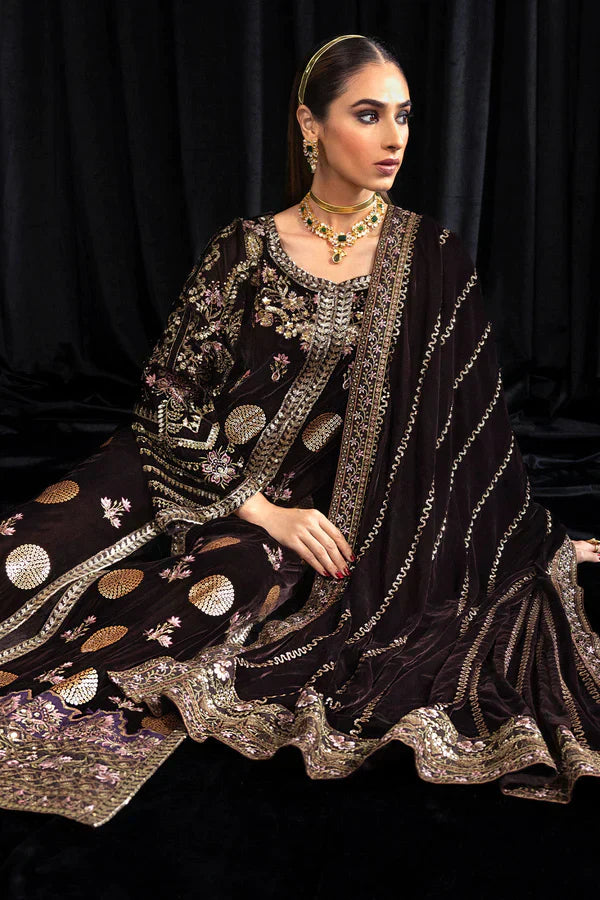 Nureh | Maya Velvet 23 | Moore - House Of Hania