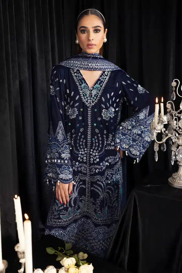 Nureh | Maya Velvet 23 | Safeena - House Of Hania