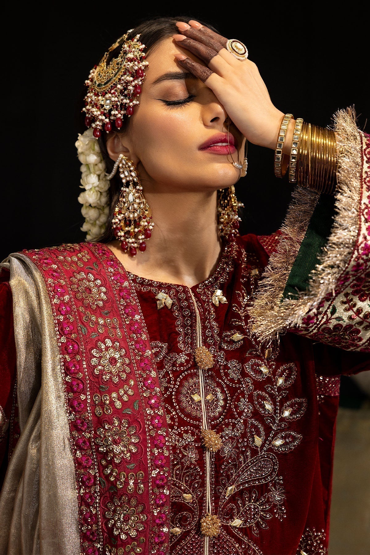 Nureh | Maya Velvet 23 | Zahara - House Of Hania