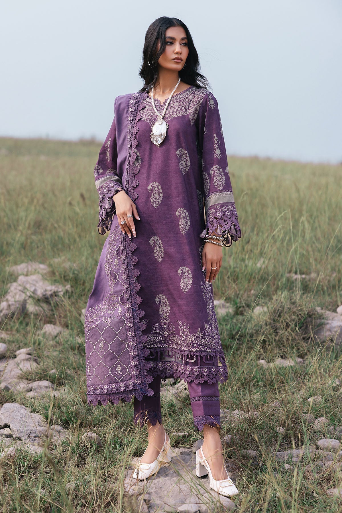 Nureh | Nomad 24 |   NW-96 - House Of Hania