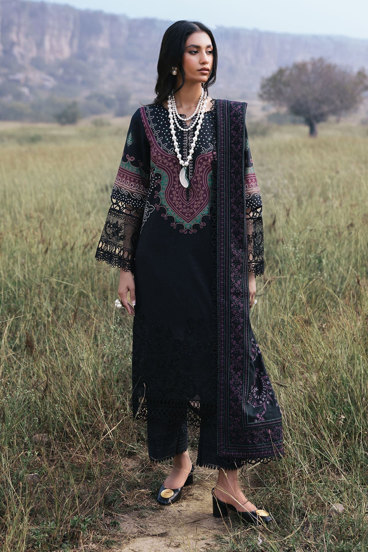 Nureh | Nomad 24 |  NW-98 - House Of Hania