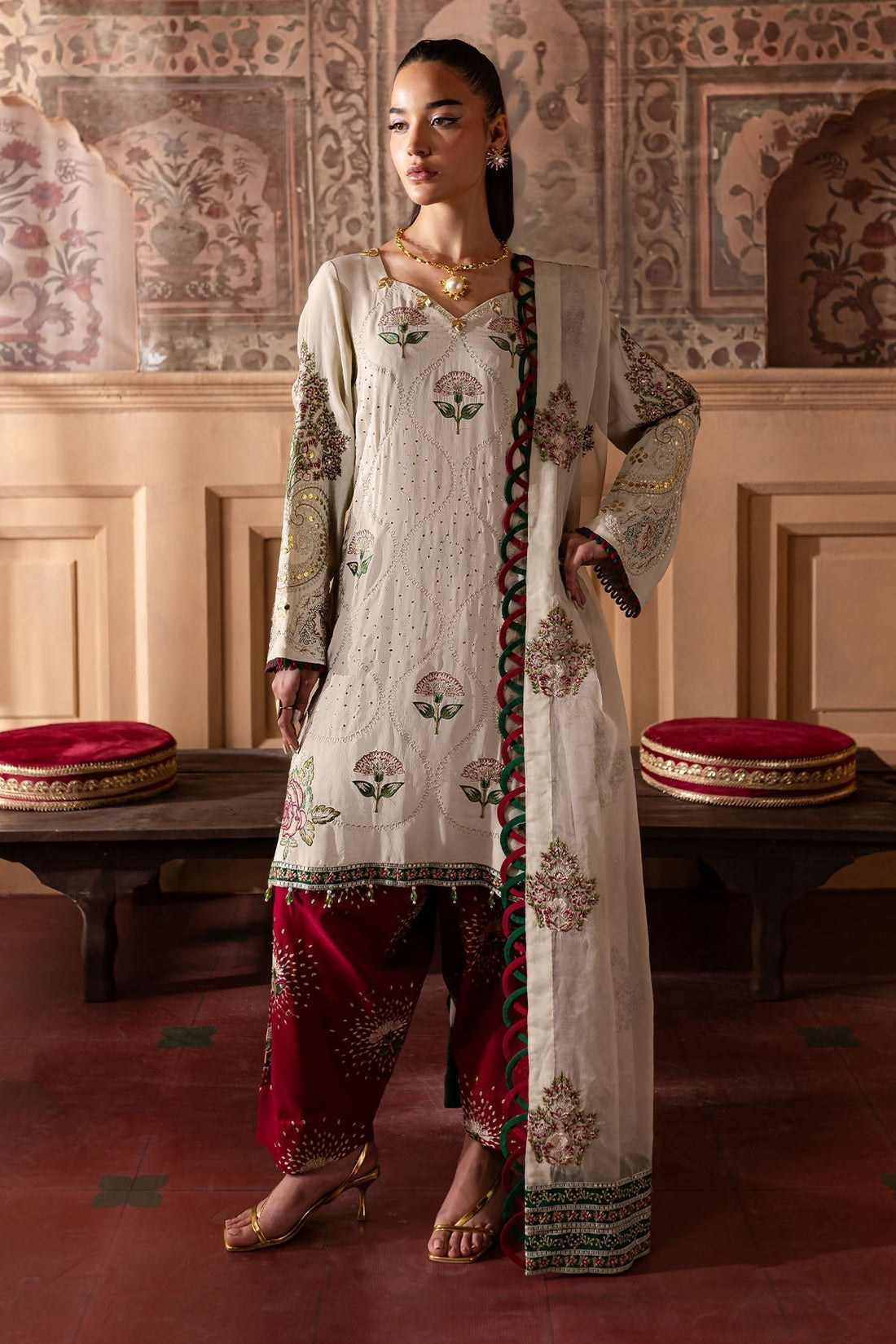 Nureh | Nur Mahal Formals | NE-139 - House Of Hania