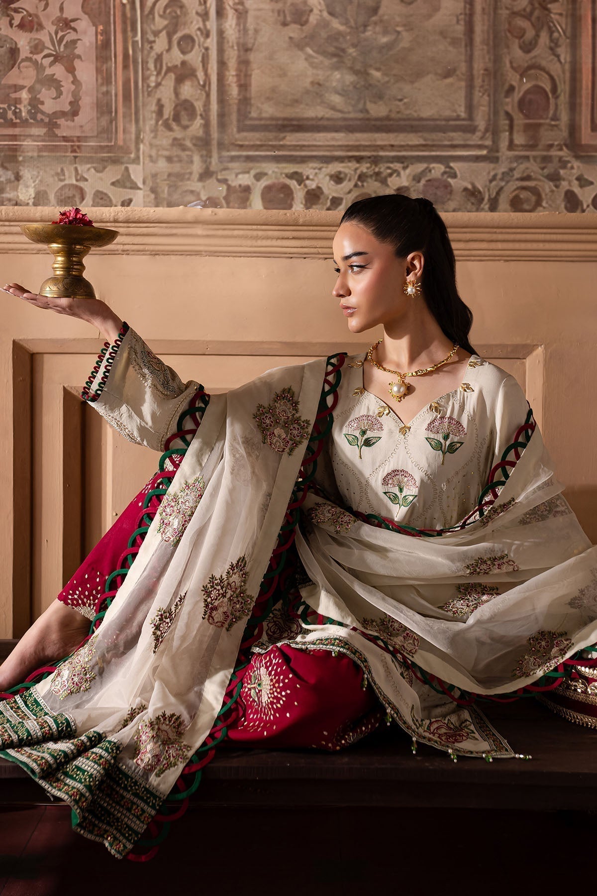Nureh | Nur Mahal Formals | NE-139 - House Of Hania