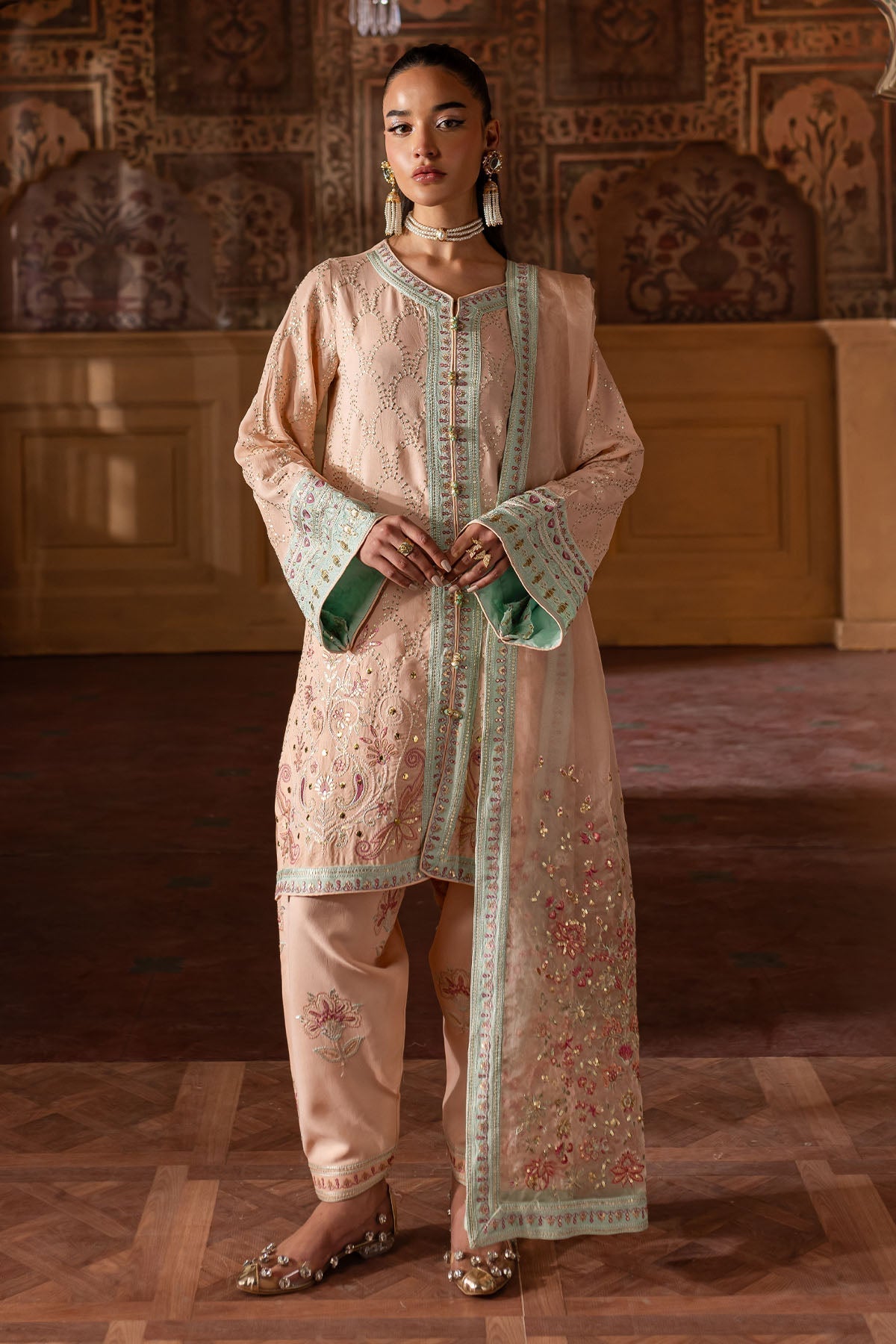 Nureh | Nur Mahal Formals | NE-141 - House Of Hania
