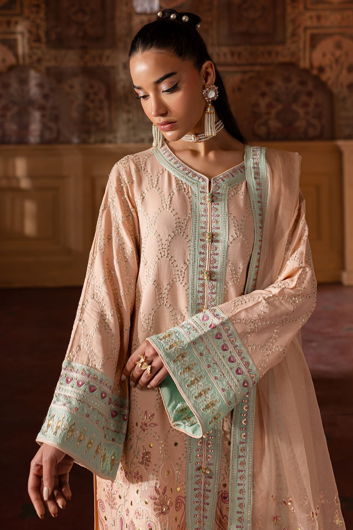 Nureh | Nur Mahal Formals | NE-141 - House Of Hania