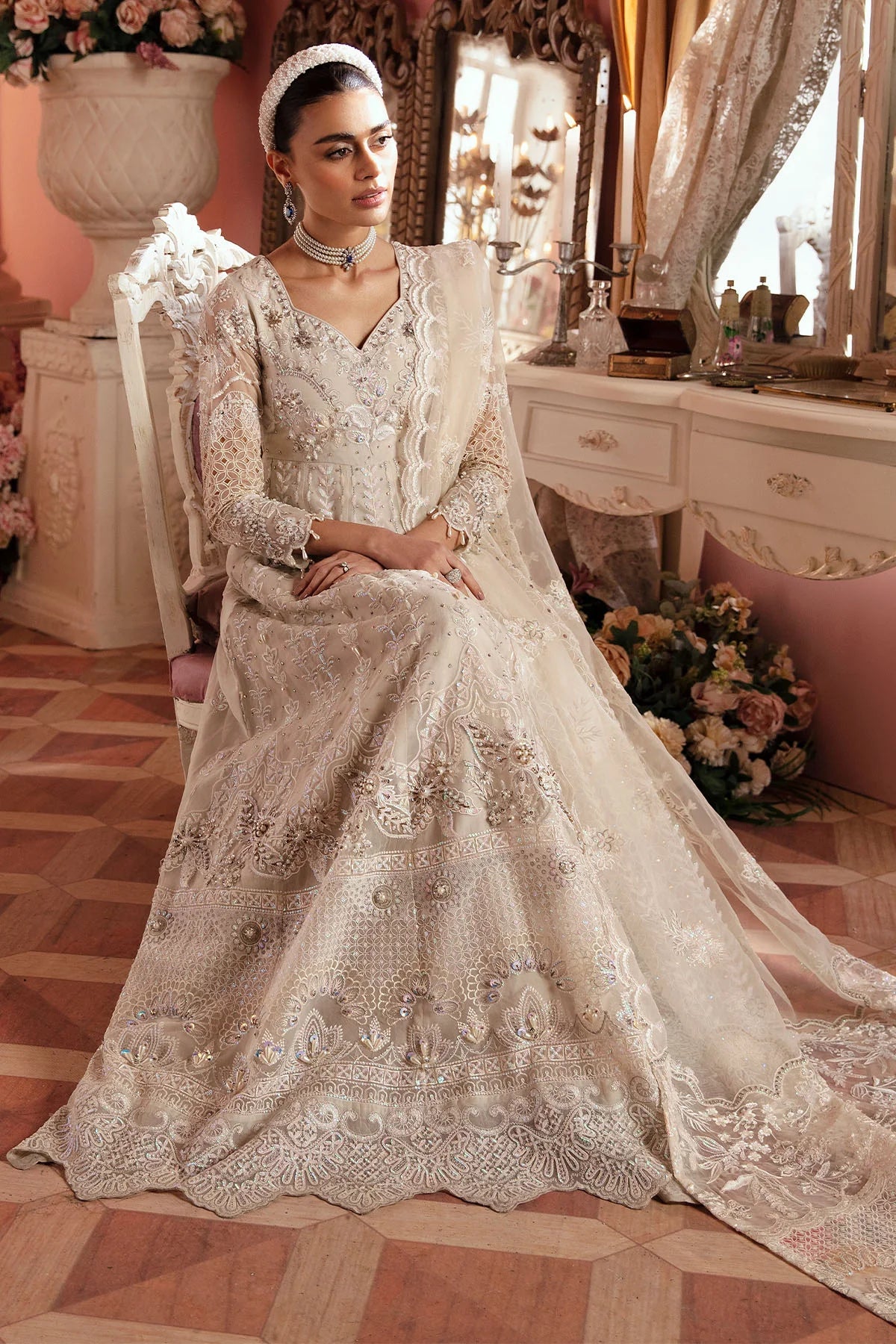Nureh | SELINA - House Of Hania