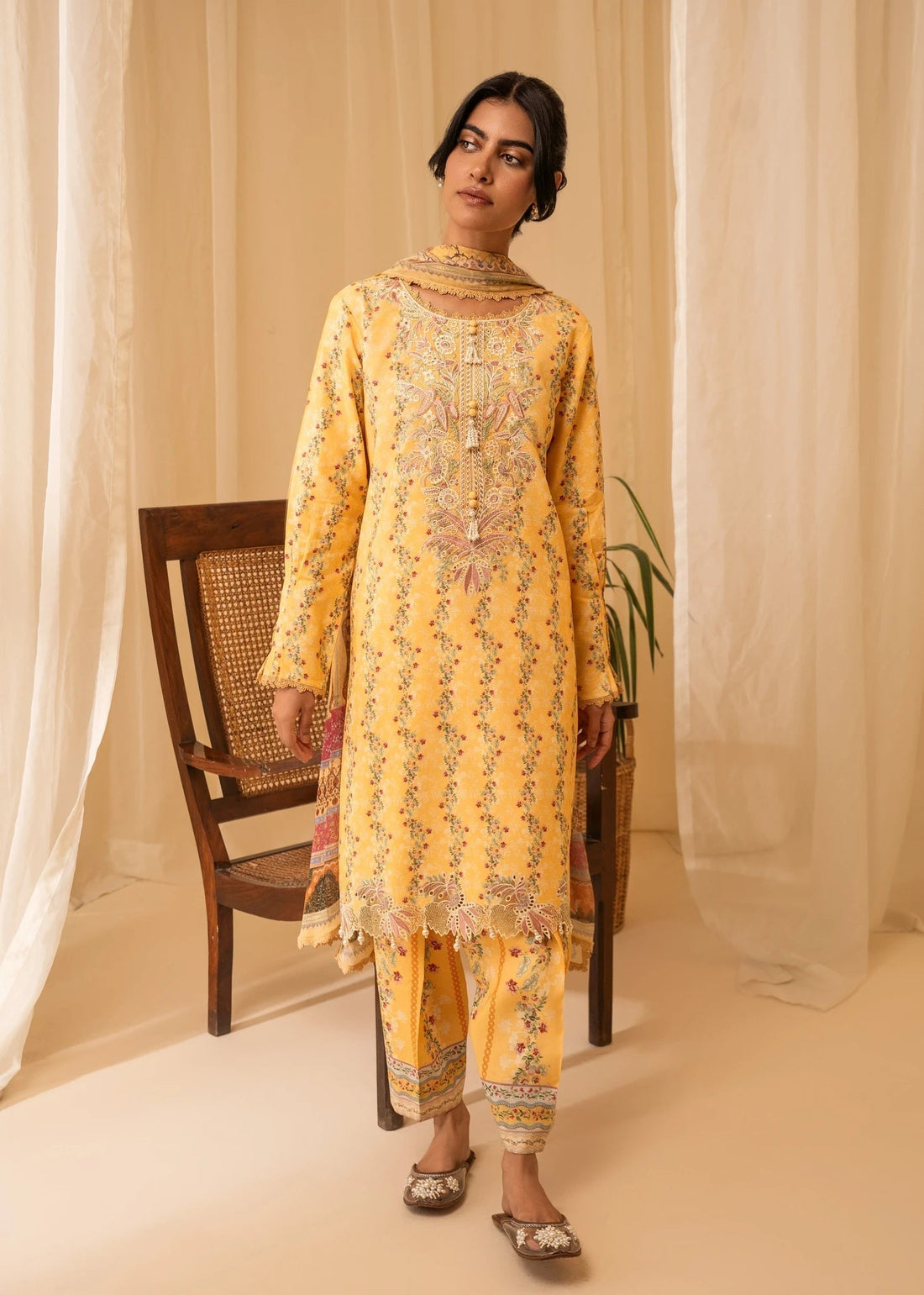 Nureh | Shades of Winter | ALARA (AZ-07) - House Of Hania