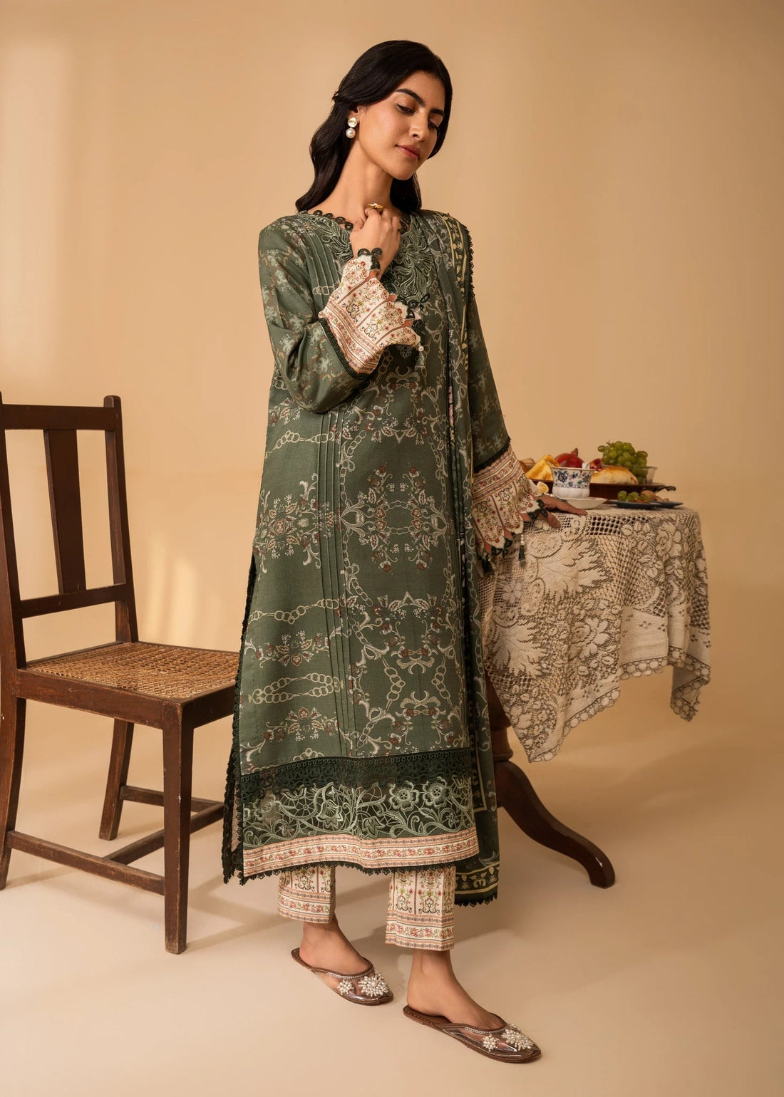 Nureh | Shades of Winter | AMARA (AZ-03) - House Of Hania