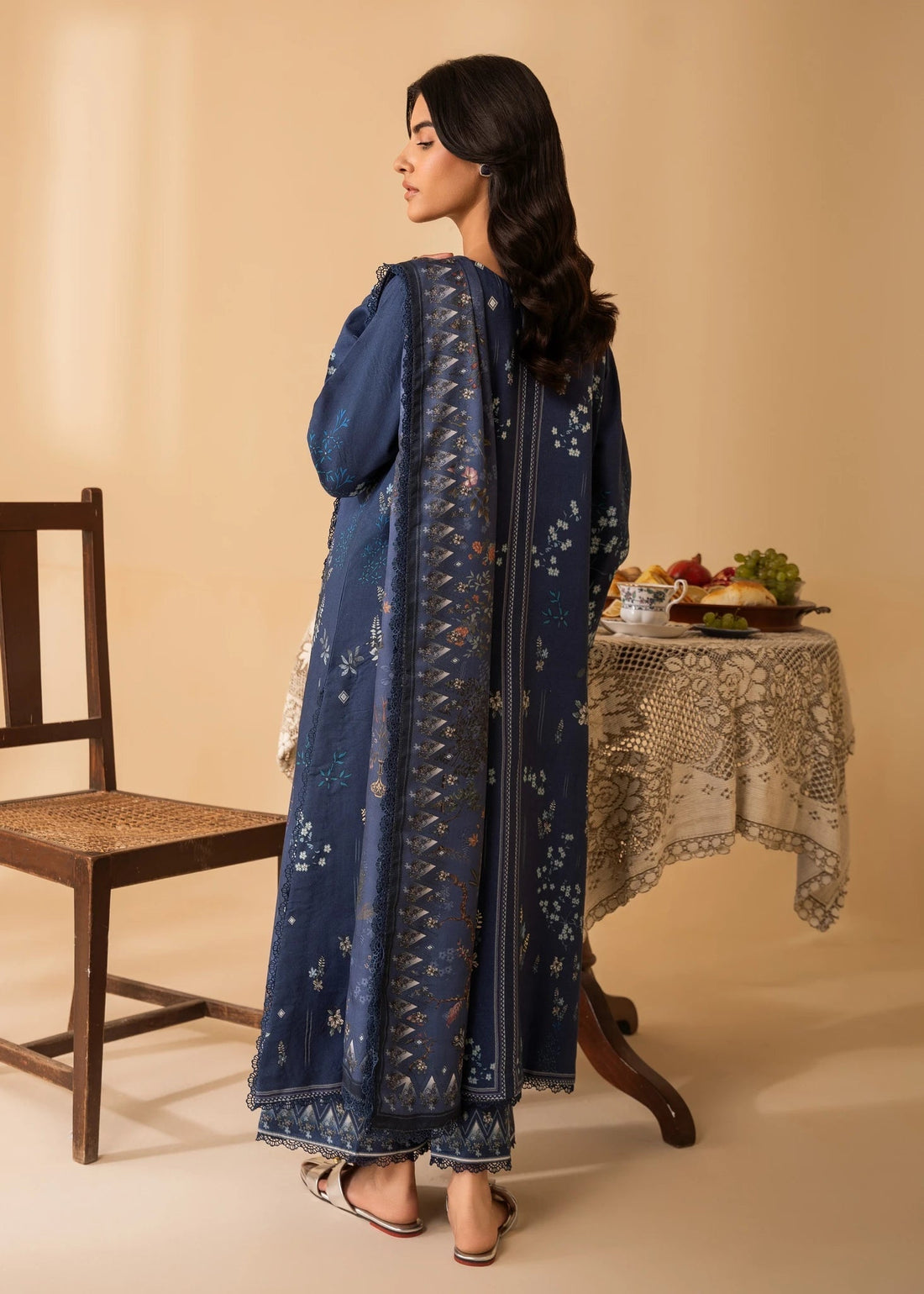 Nureh | Shades of Winter | LYRA (AZ-08) - House Of Hania
