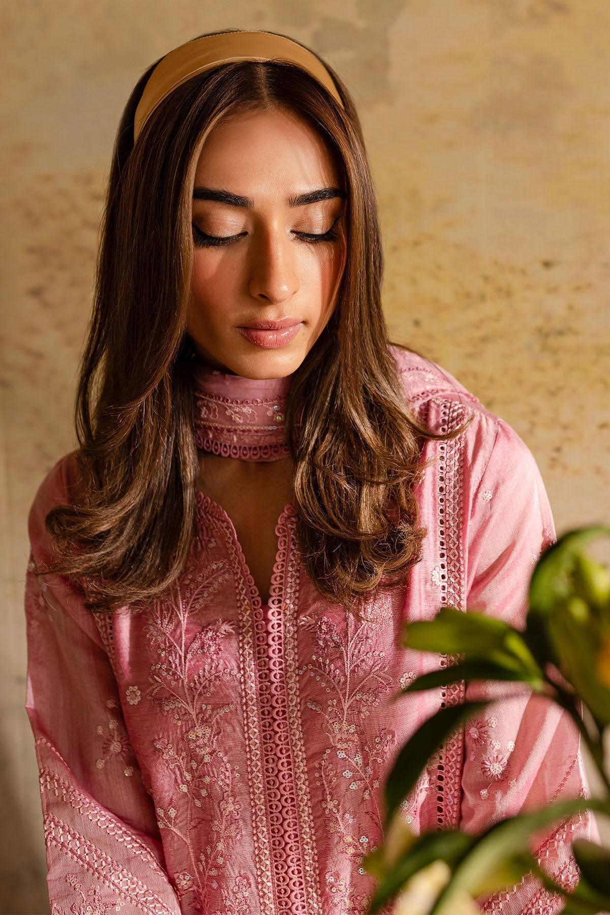 Nureh | Shades of Winter | NP-545 - House Of Hania