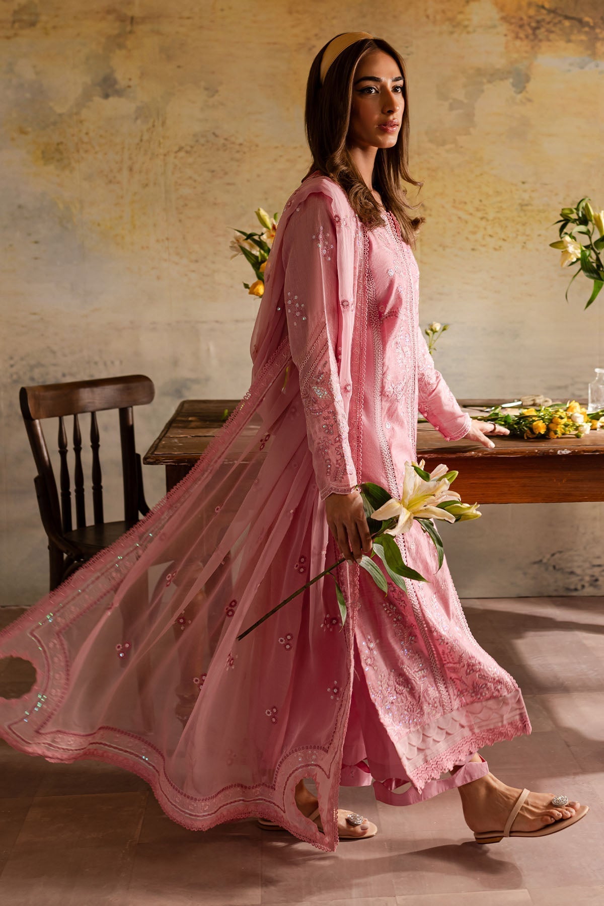 Nureh | Shades of Winter | NP-545 - House Of Hania