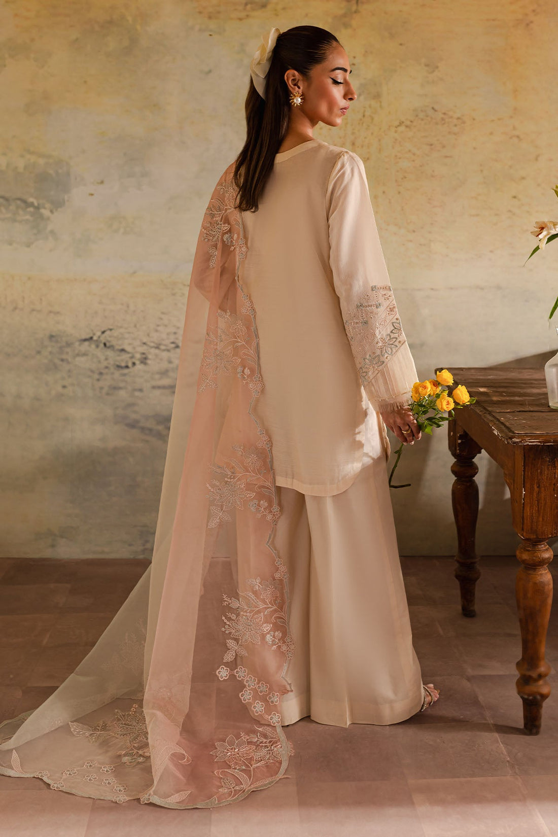 Nureh | Shades of Winter | NP-546 - House Of Hania