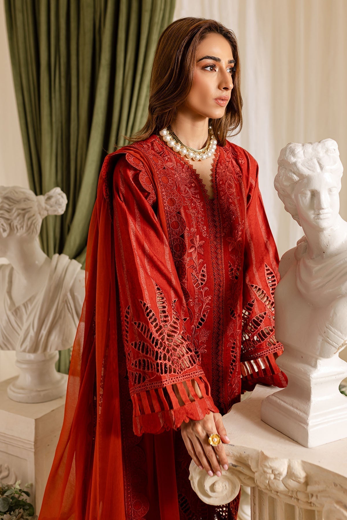 Nureh | Shades of Winter | NP-559 - House Of Hania