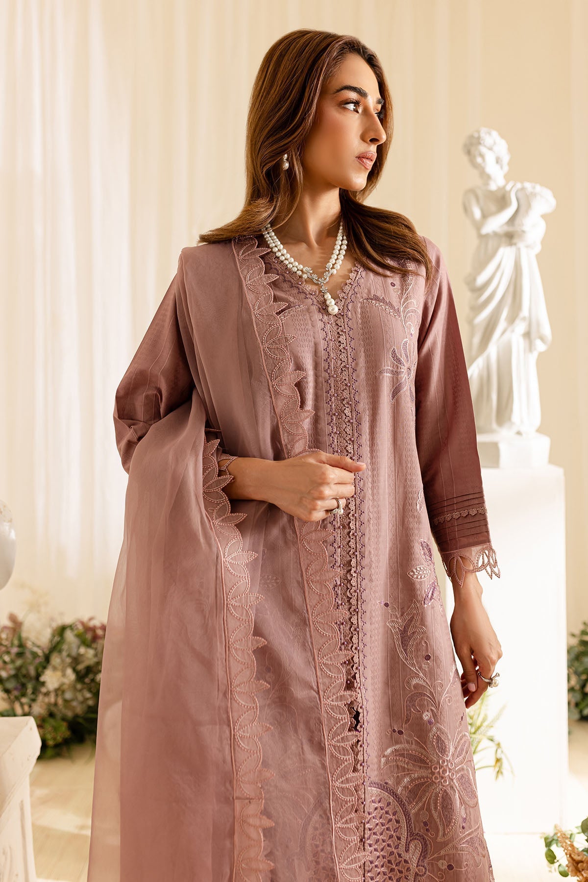 Nureh | Shades of Winter | NP-561 - House Of Hania