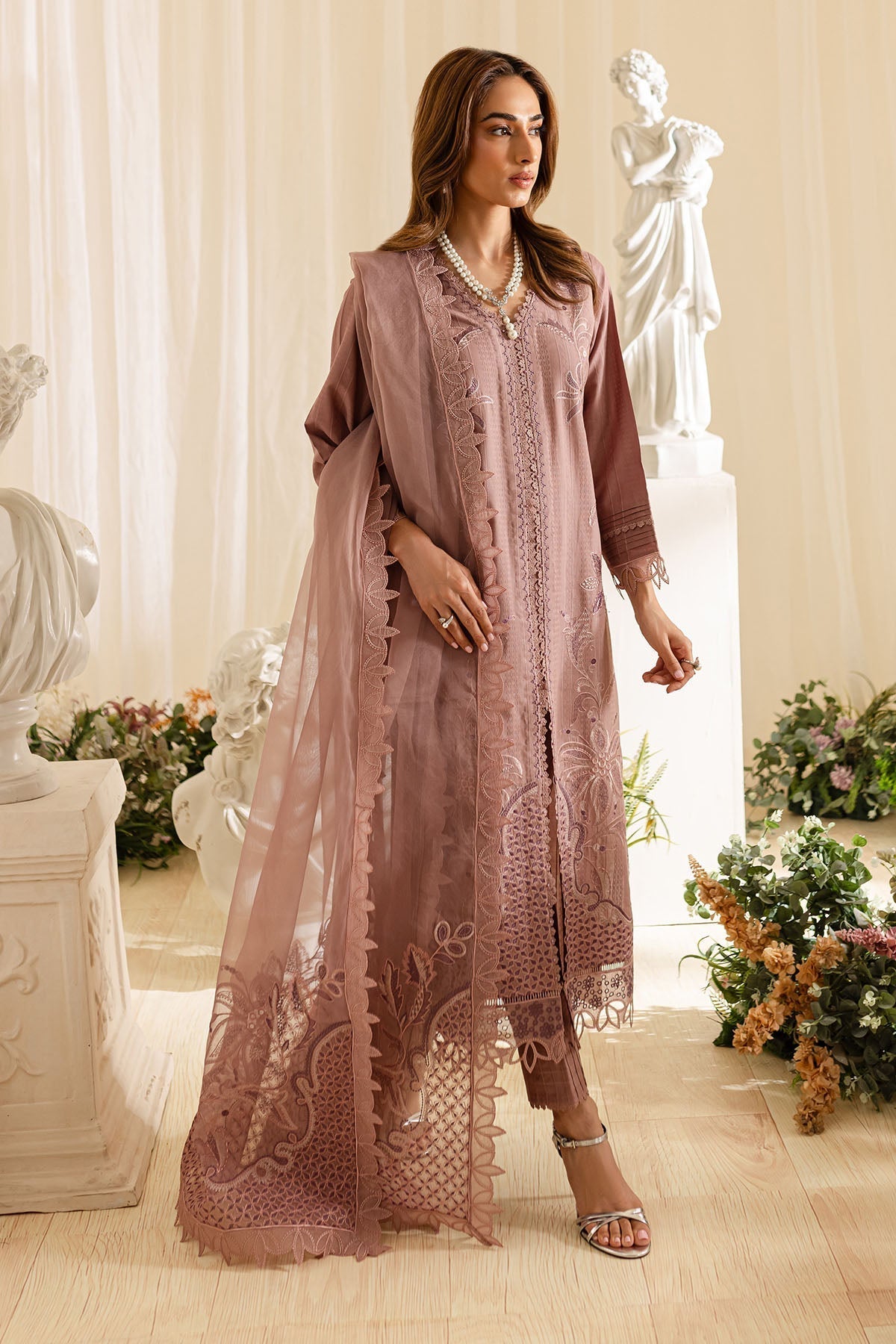 Nureh | Shades of Winter | NP-561 - House Of Hania