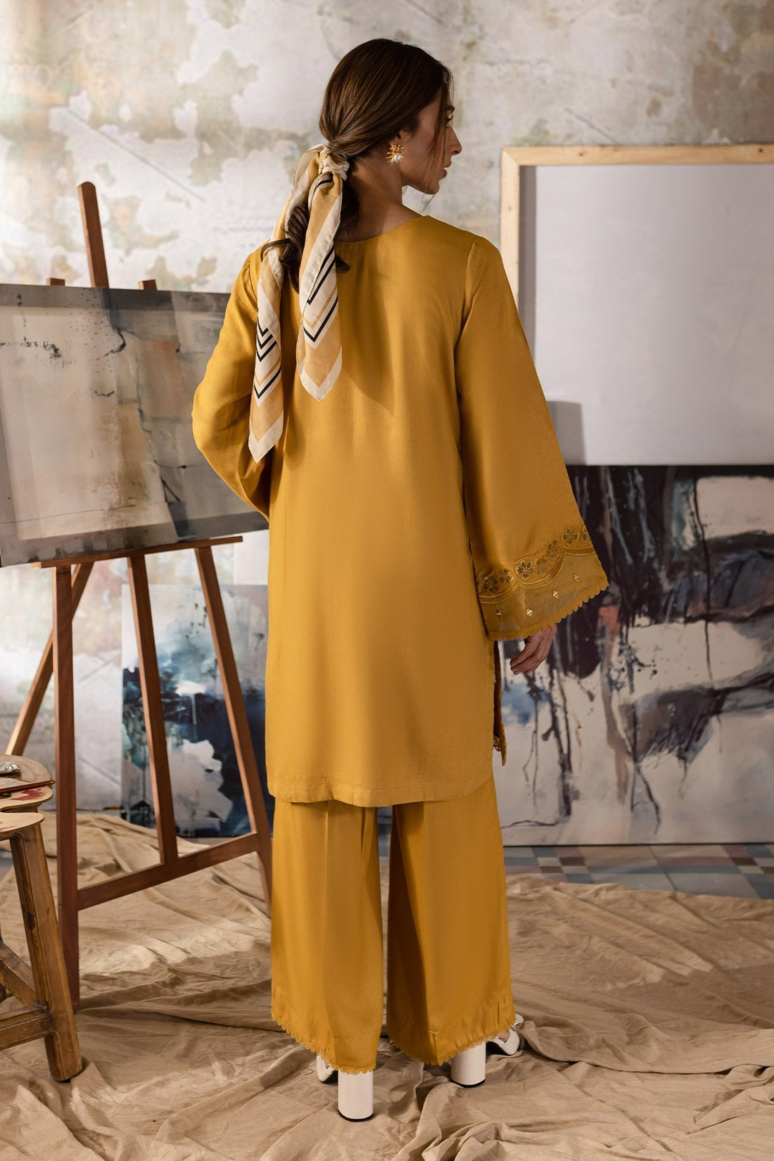 Nureh | Shades of Winter | NP-573 - House Of Hania