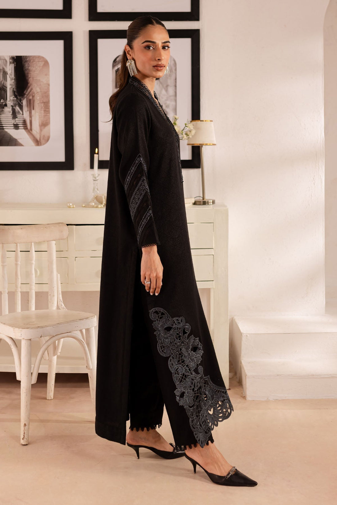 Nureh | Shades of Winter |  NP-590 - House Of Hania