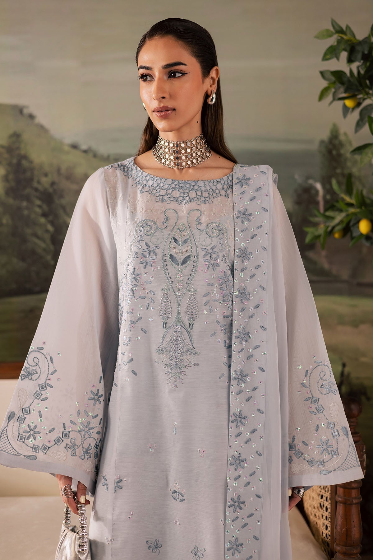 Nureh | Shades of Winter | NP-668 - House Of Hania