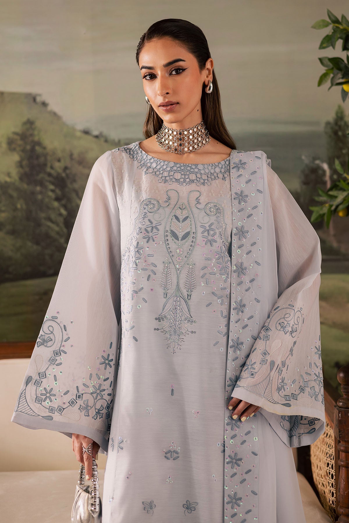 Nureh | Shades of Winter | NP-668 - House Of Hania