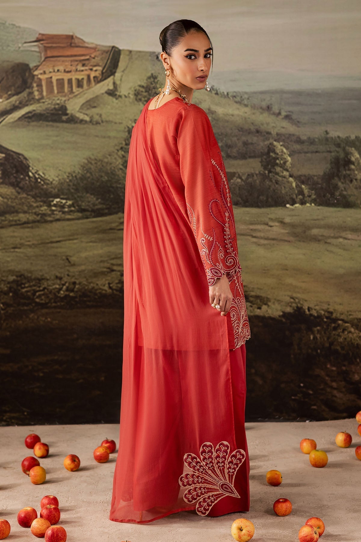 Nureh | Shades of Winter | NP-669 - House Of Hania