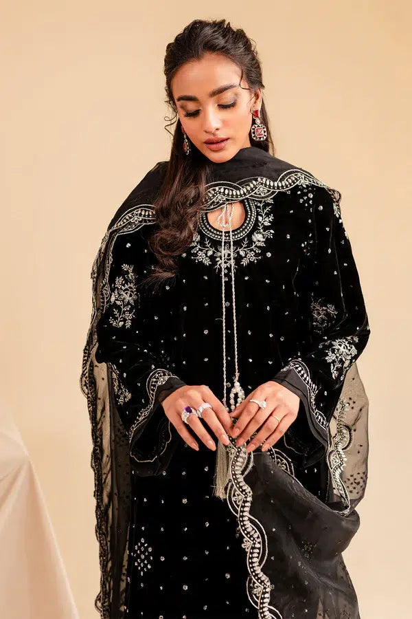 Nureh | Shades of Winter | Sheesh - House Of Hania