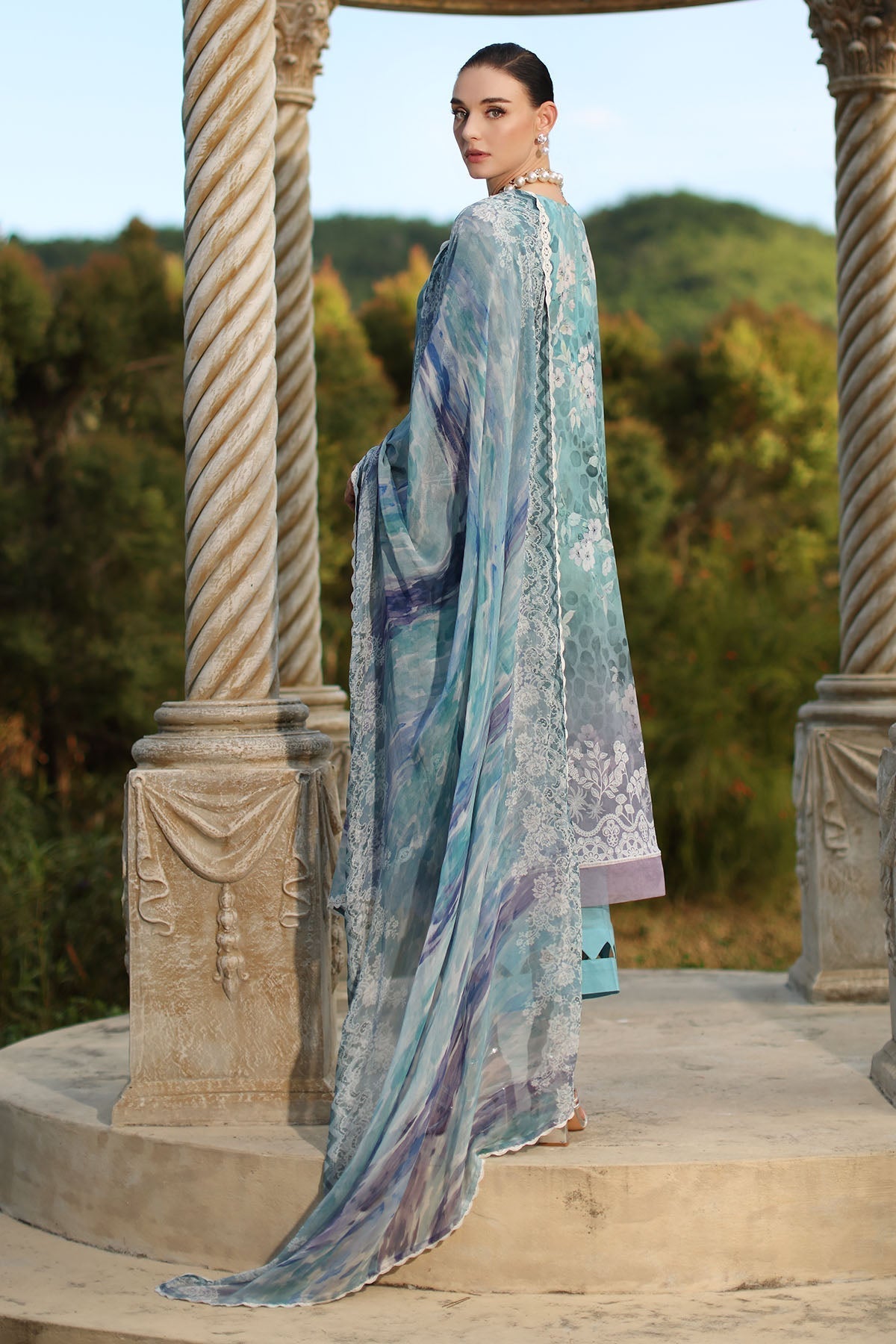 Nureh | Signature Prints 26 | SP-196 - House Of Hania