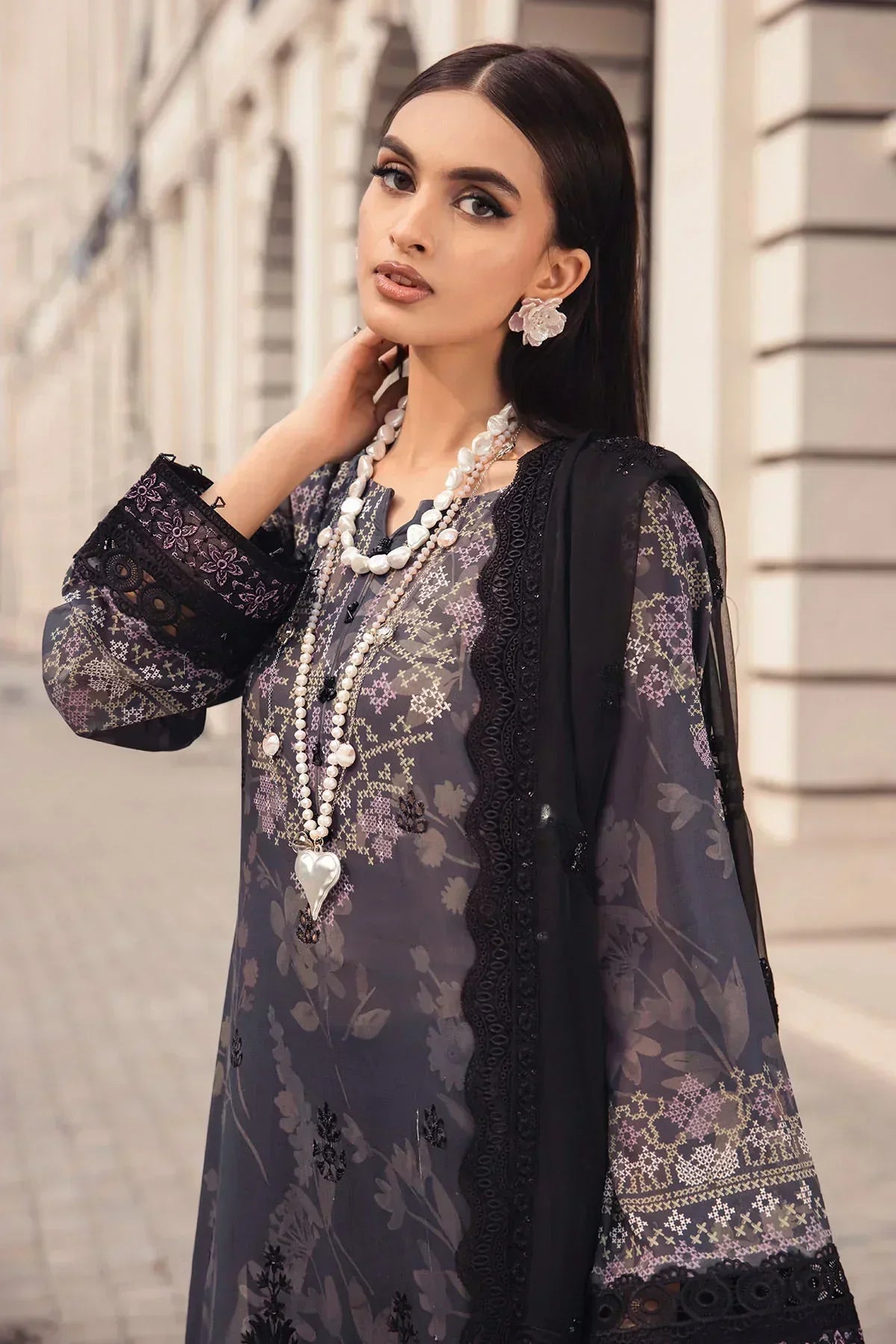 Nureh | Swiss Prints | NS-123 - House Of Hania