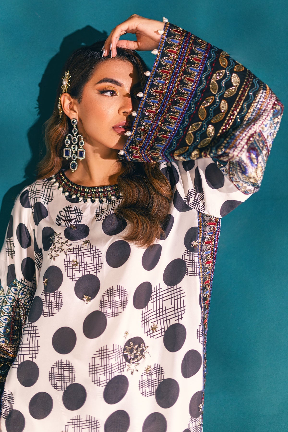 Nureh | The Silk | S-03 - House Of Hania