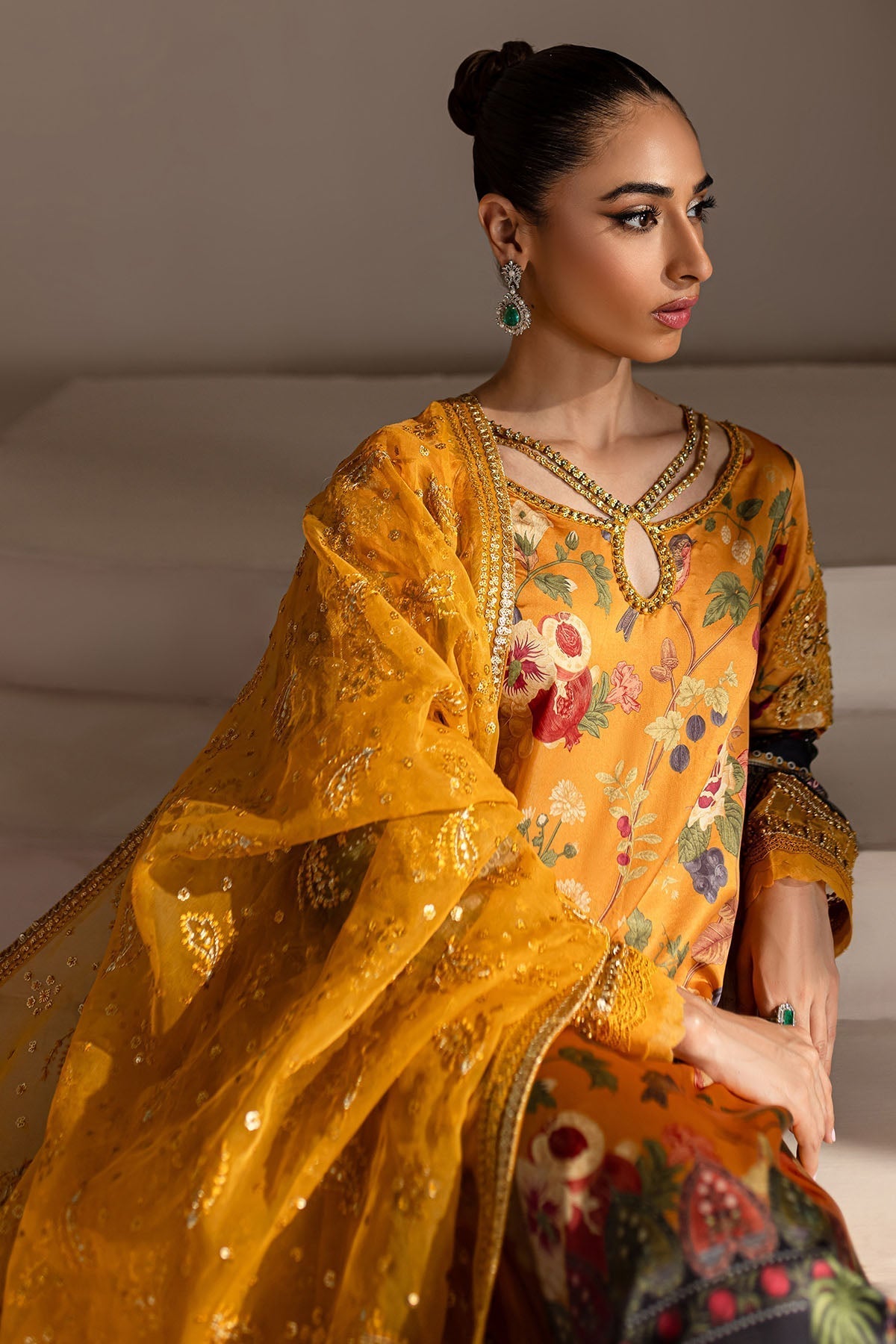 Nureh | The Silk | S-14 - House Of Hania