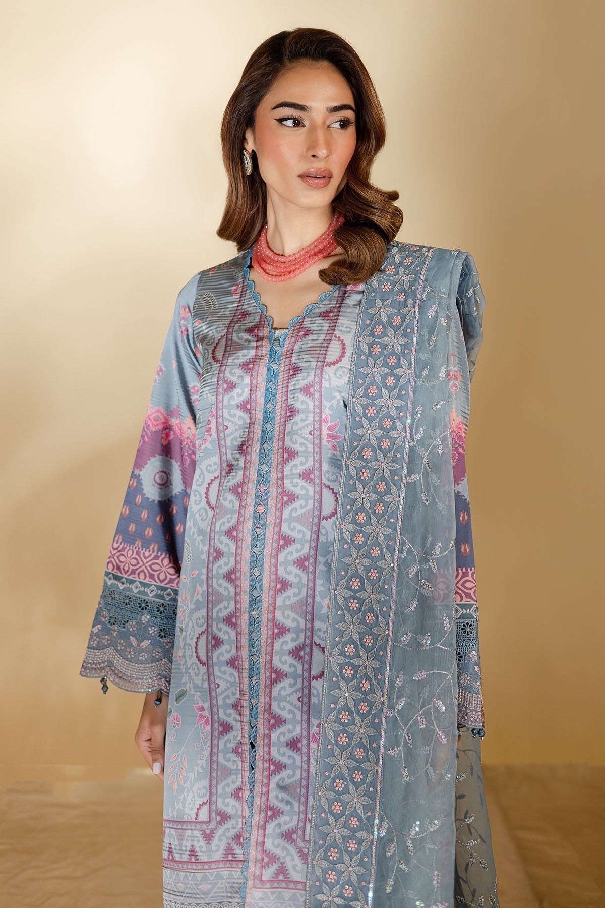 Nureh | The Silk | S - 23 - House Of Hania