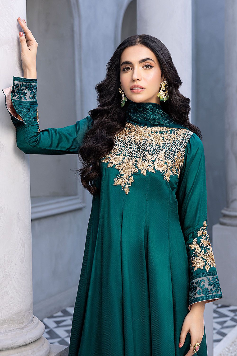 Ornate Dreams - House Of Hania